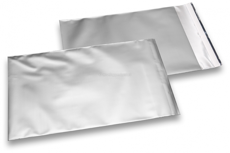Zilver gekleurde mat metallic folie enveloppen - 230 x 320 mm