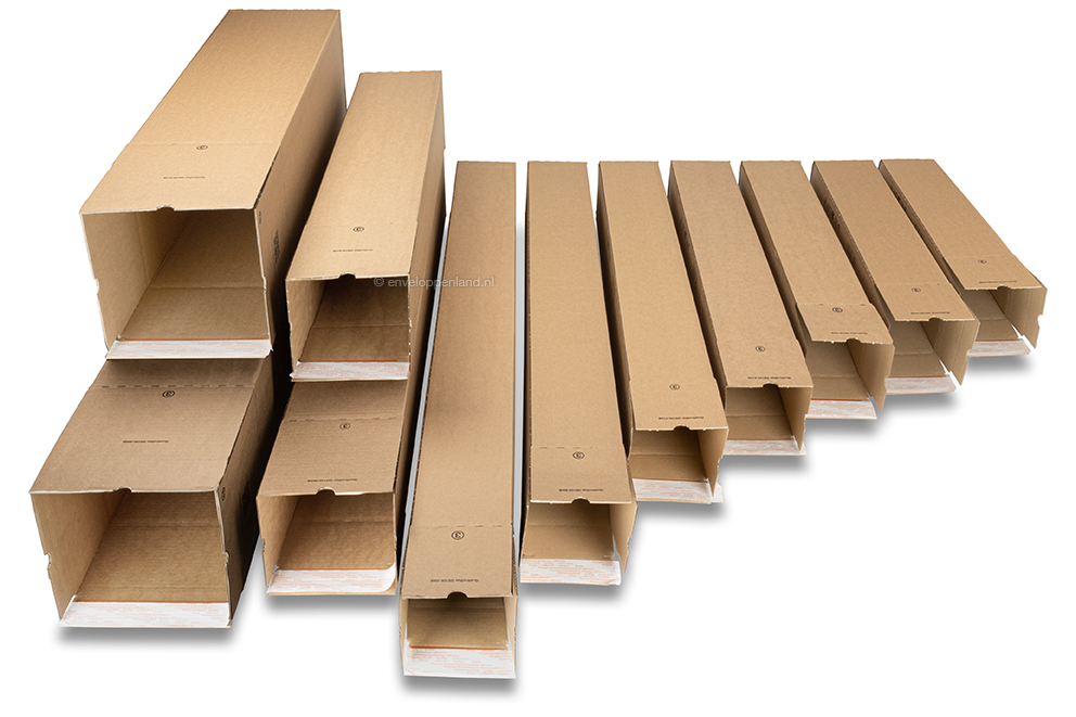 Verzendkokers vierkant met plakstrip - compilatie